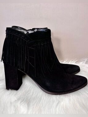 NINE WEST Suede Fringe Ankle Boots